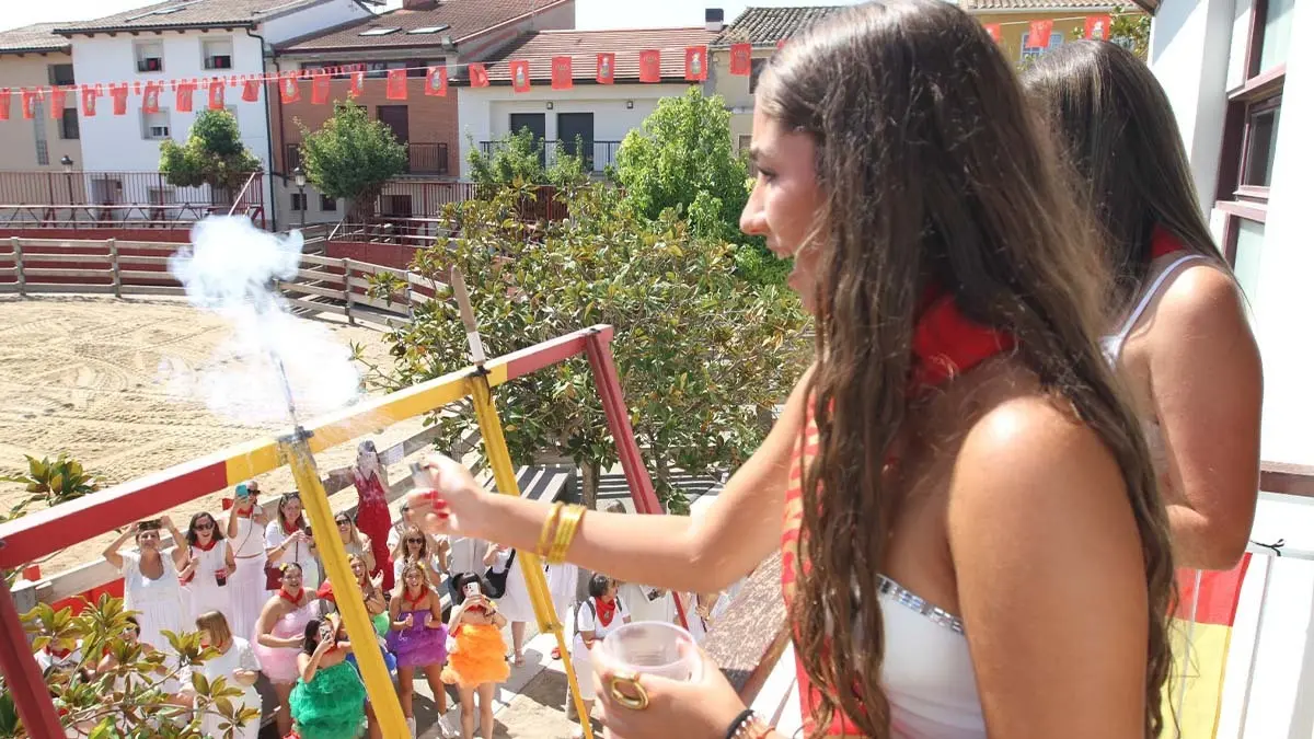 Fotos Fiestas de Fontellas 2025. Día de la Mujer (8)