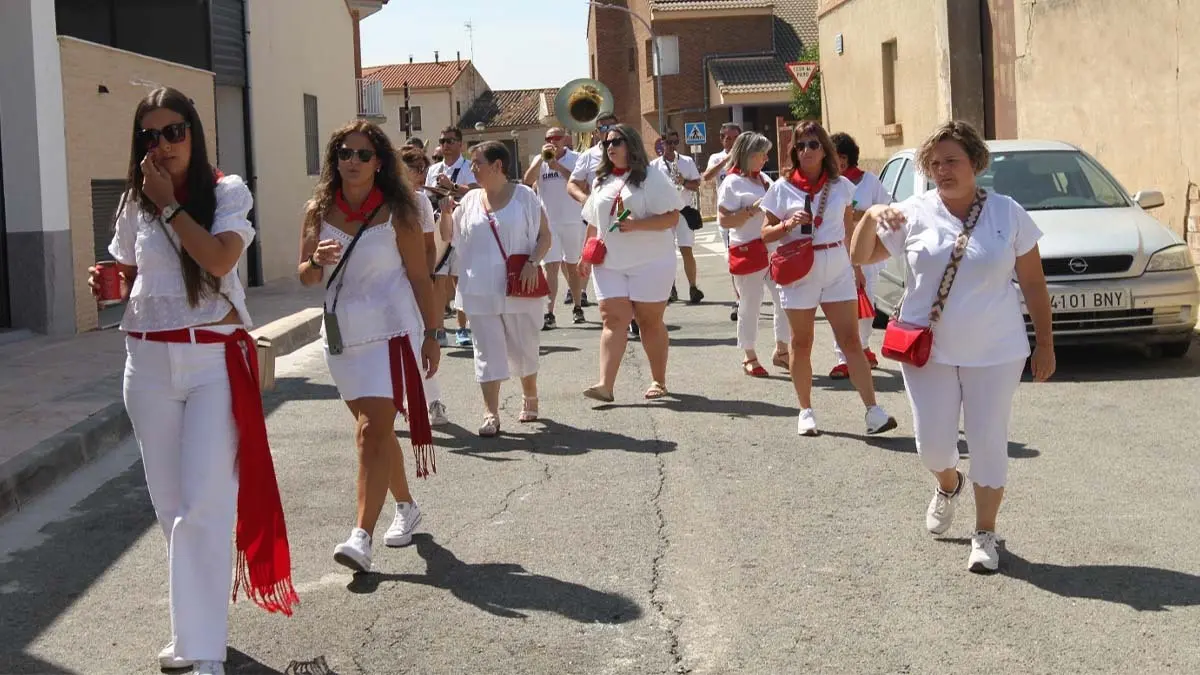 Fotos Fiestas de Fontellas 2025. Día de la Mujer (20)