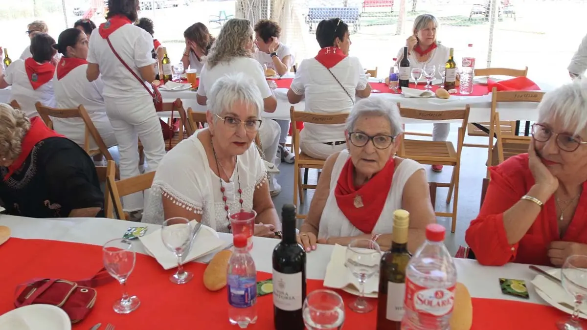 Fotos Fiestas de Fontellas 2025. Día de la Mujer (28)