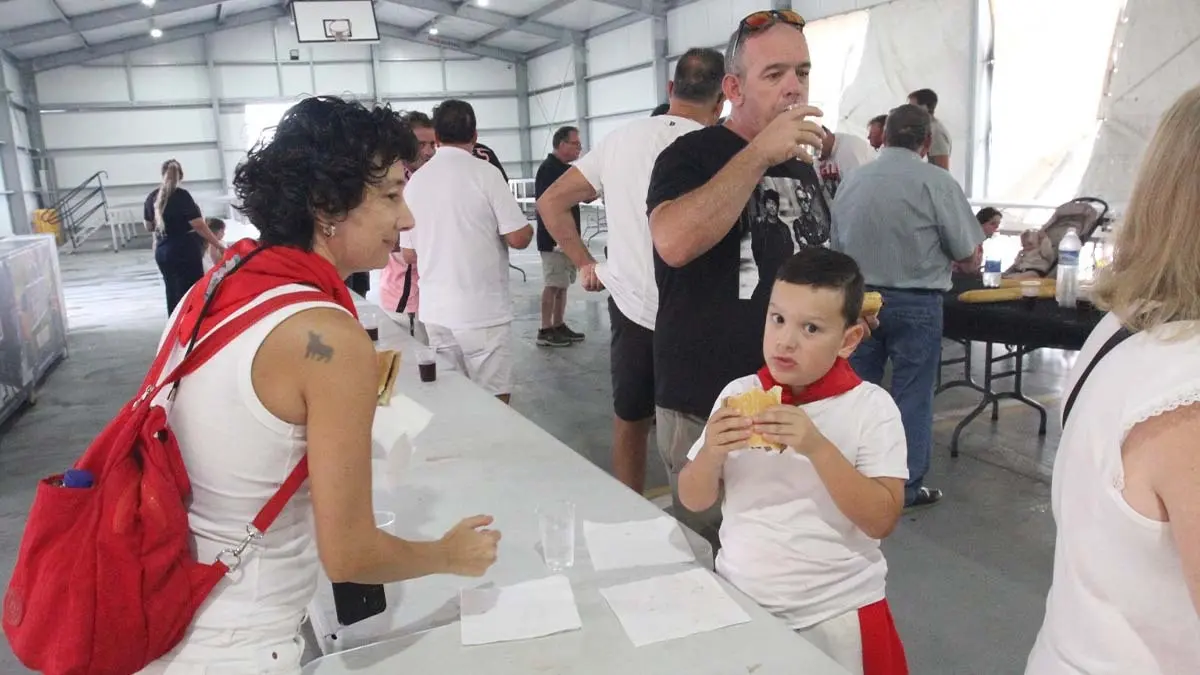 Fotos Fiestas de Fontellas 7-9-2025. Pobre de Mí (11)