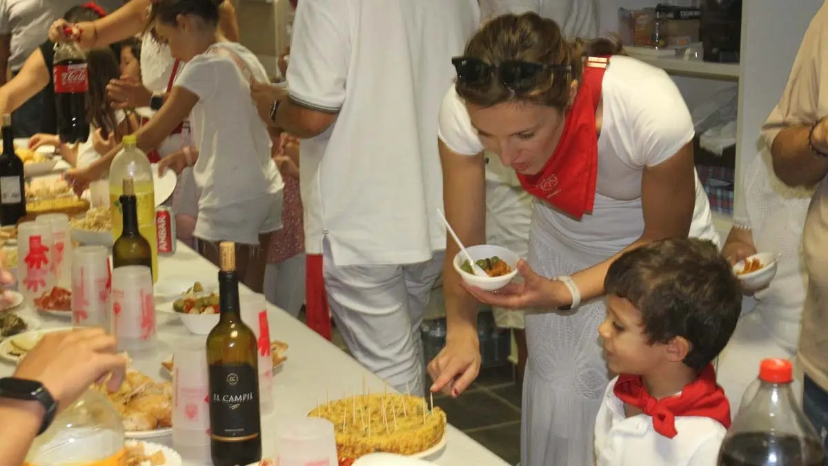 Fotos Fiestas de Fontellas 7-9-2025. Pobre de Mí (13)