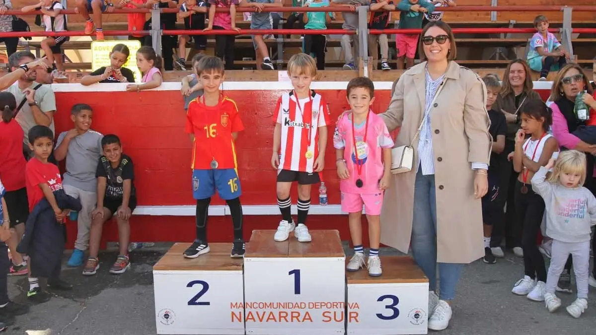 Carrera escolar del Encierro en Cortes 2025 (15)