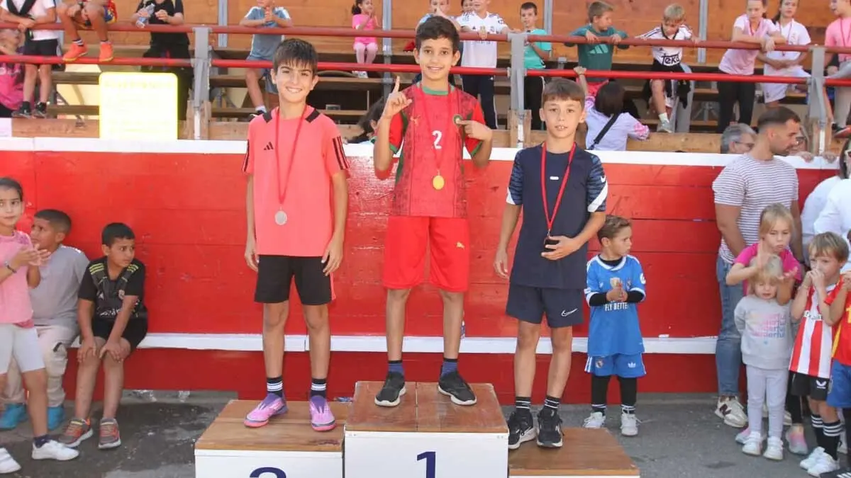 Carrera escolar del Encierro en Cortes 2025 (23)