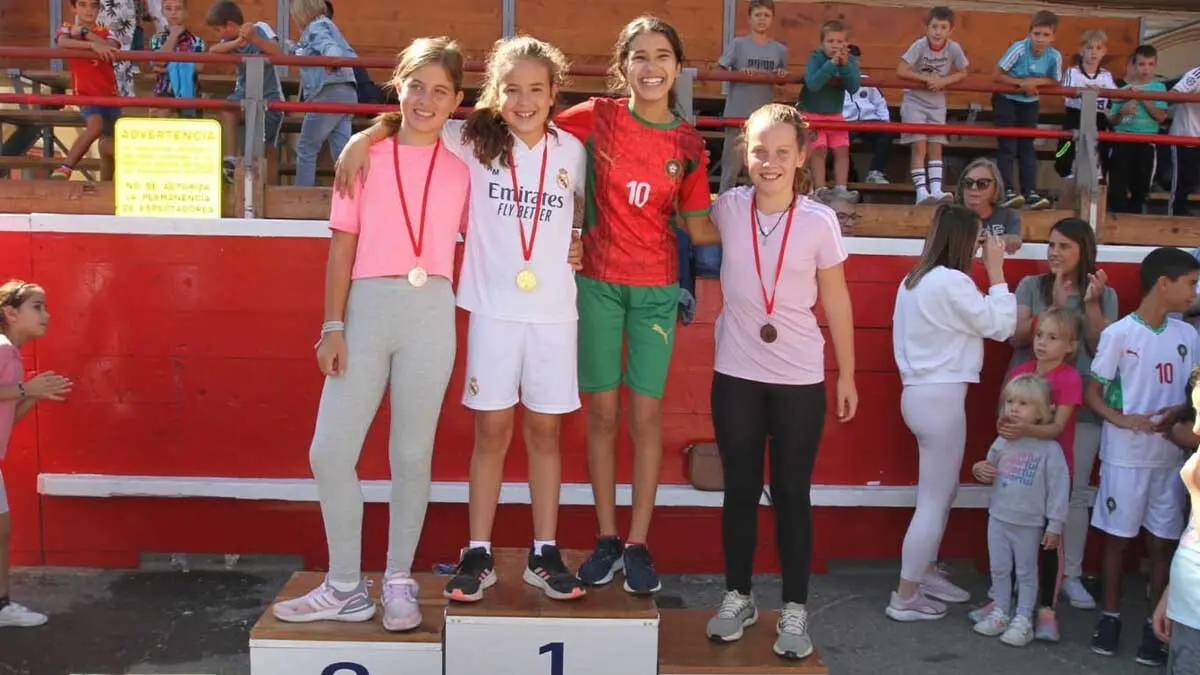 Carrera escolar del Encierro en Cortes 2025 (27)