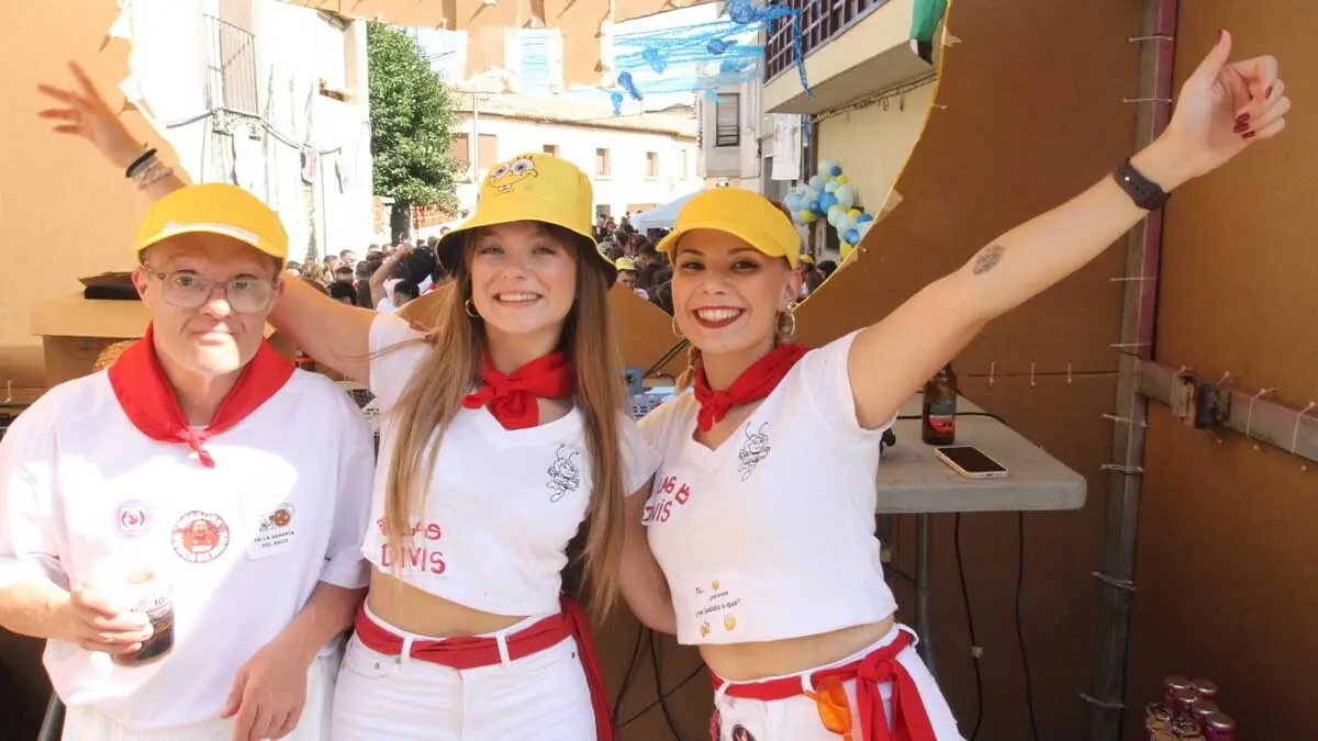 Fotos Cohete Fiestas de Cortes 2025 (1)
