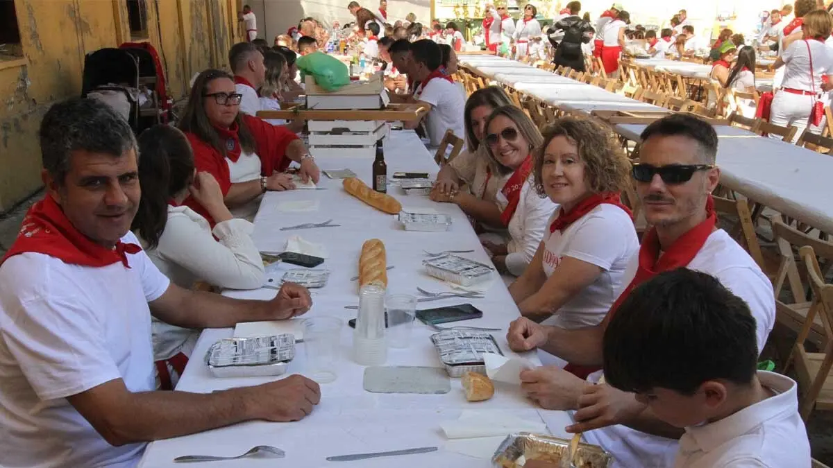 Fotos Cohete Fiestas de Cortes 2025 (7)