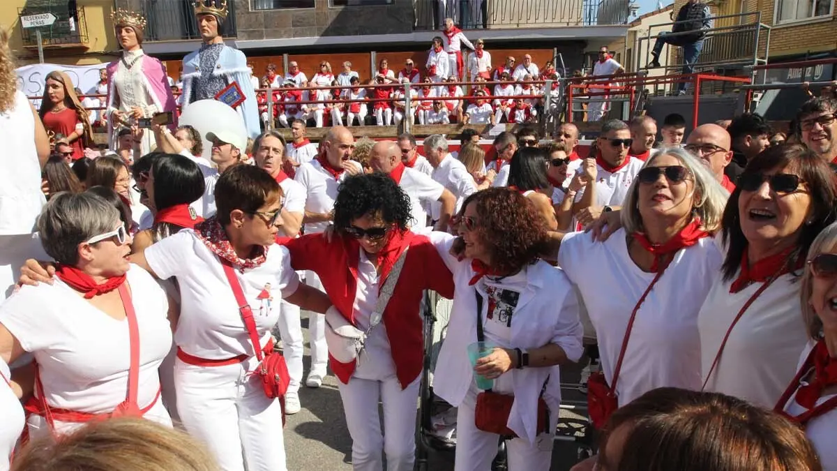 Fotos Cohete Fiestas de Cortes 2025 (31)