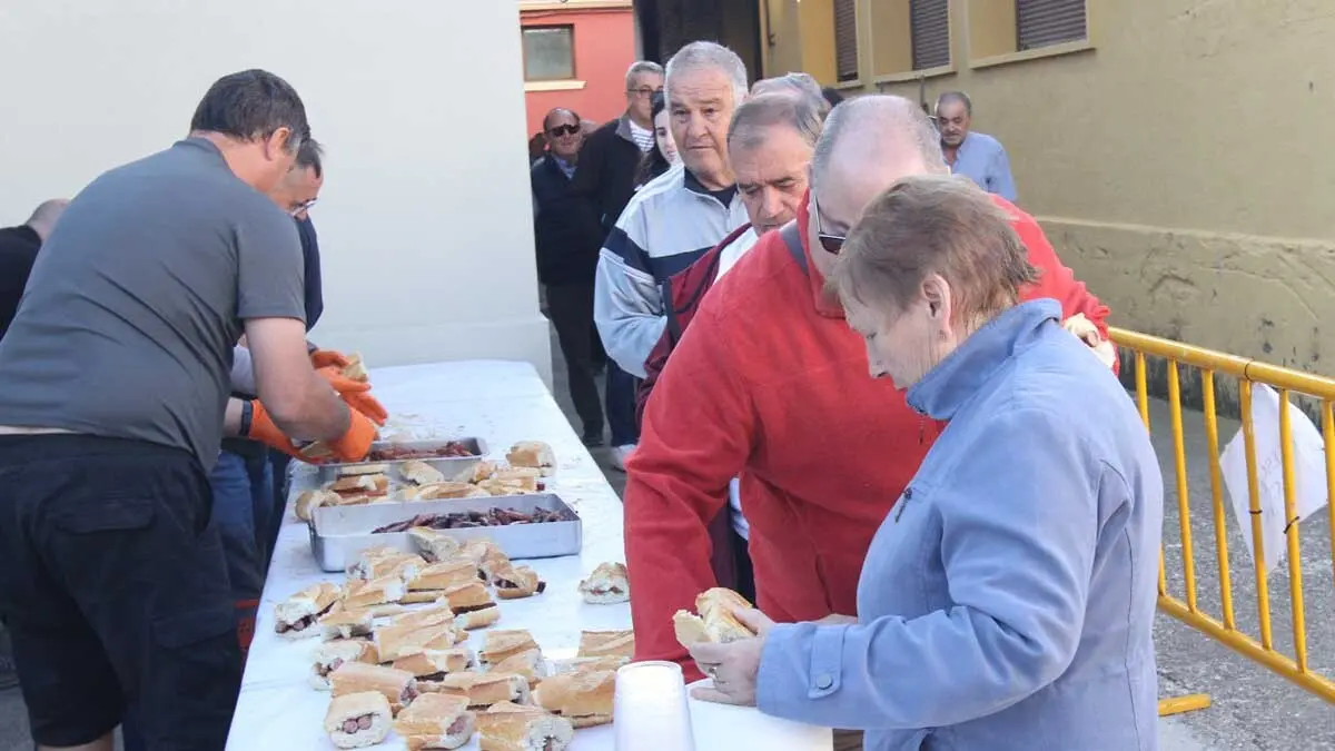 Fotos Cohete Fiestas de Cortes 2025 (40)