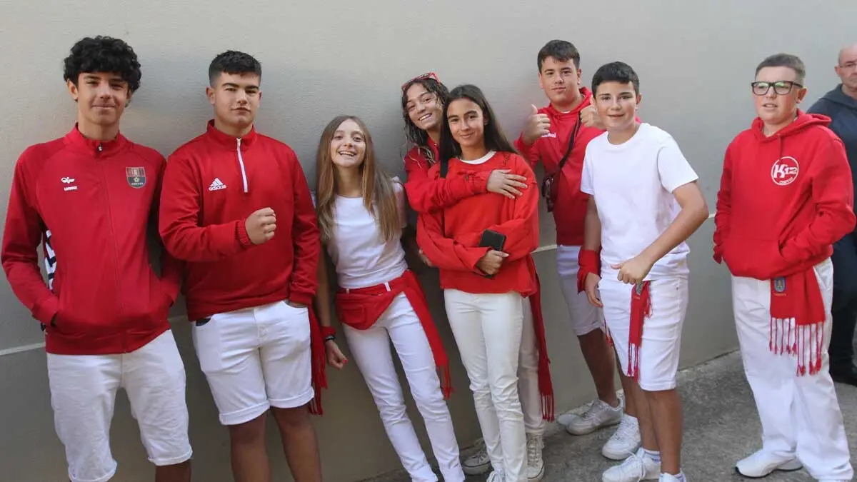 Fotos Cohete Fiestas de Cortes 2025 (42)