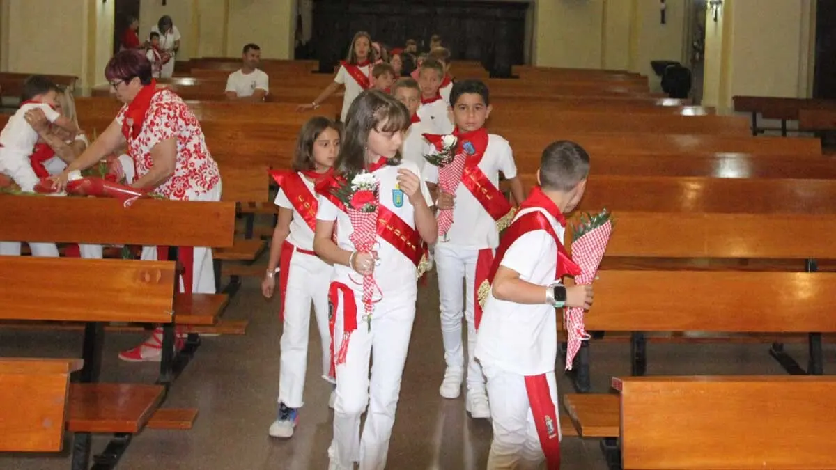Fotos Día del paloteado chiqui y del niño. Fiestas de Cortes 2025 (31)