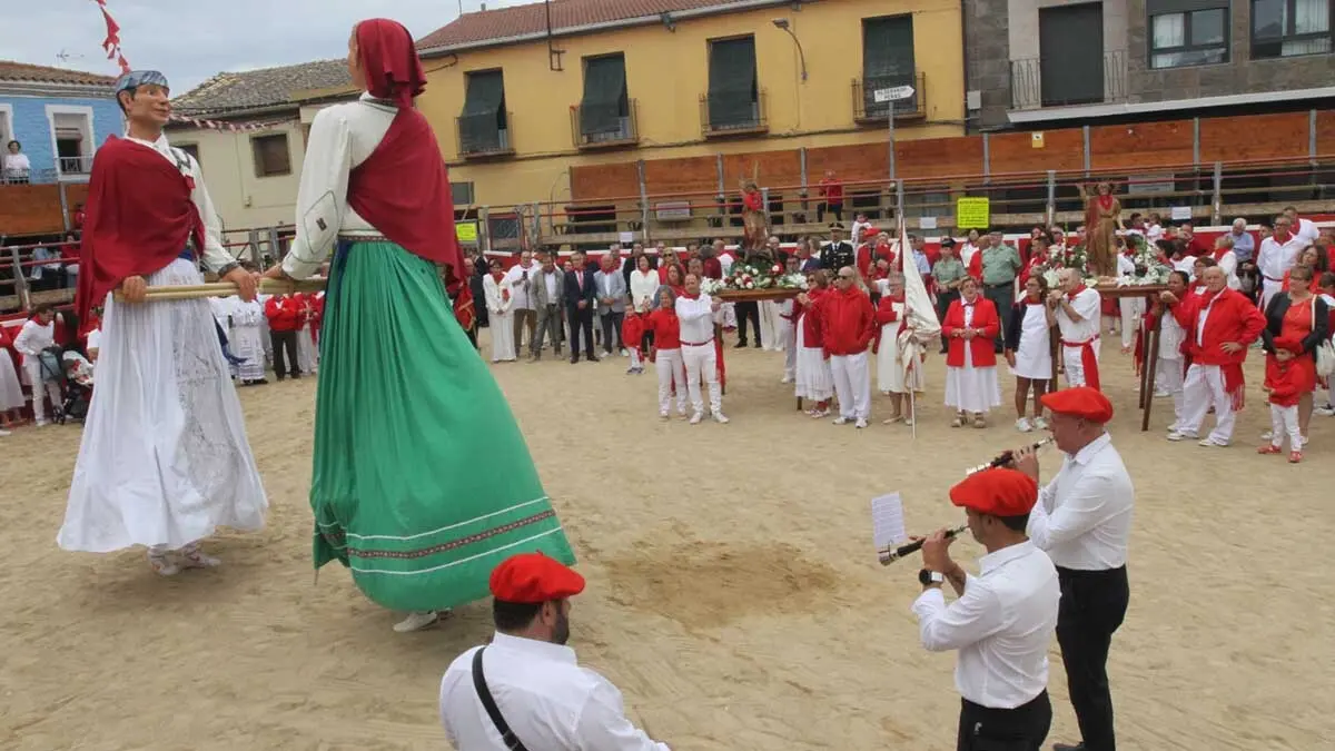 Fotos Fiestas de Cortes 2025. Día de San Miguel (20)