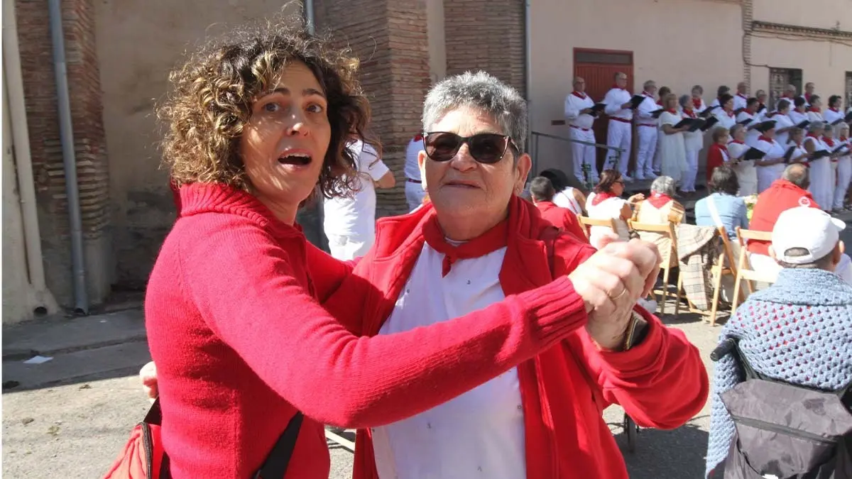 Fotos Día de los Abuelos. Fiestas de Cortes. 30-9-25 (16)
