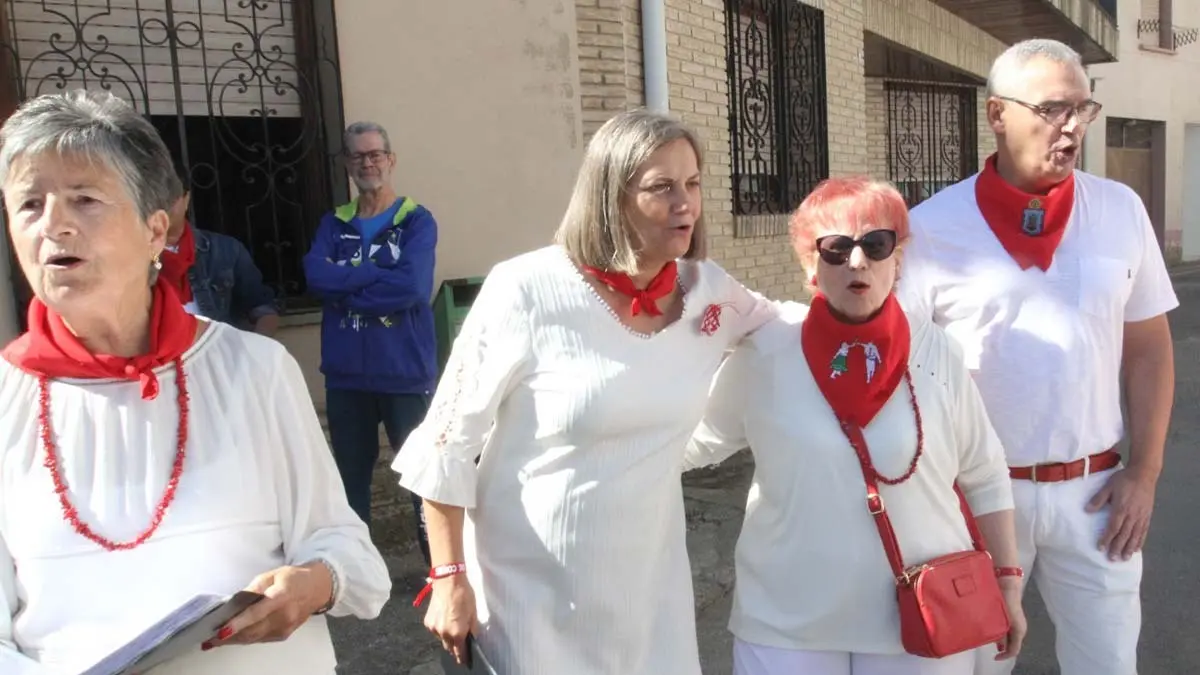 Fotos Día de los Abuelos. Fiestas de Cortes. 30-9-25 (21)