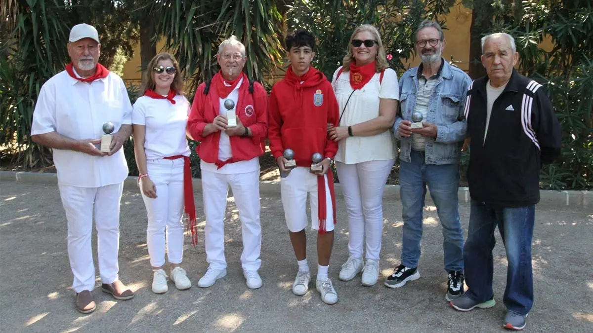 Fotos Día de los Abuelos. Fiestas de Cortes. 30-9-25 (23)