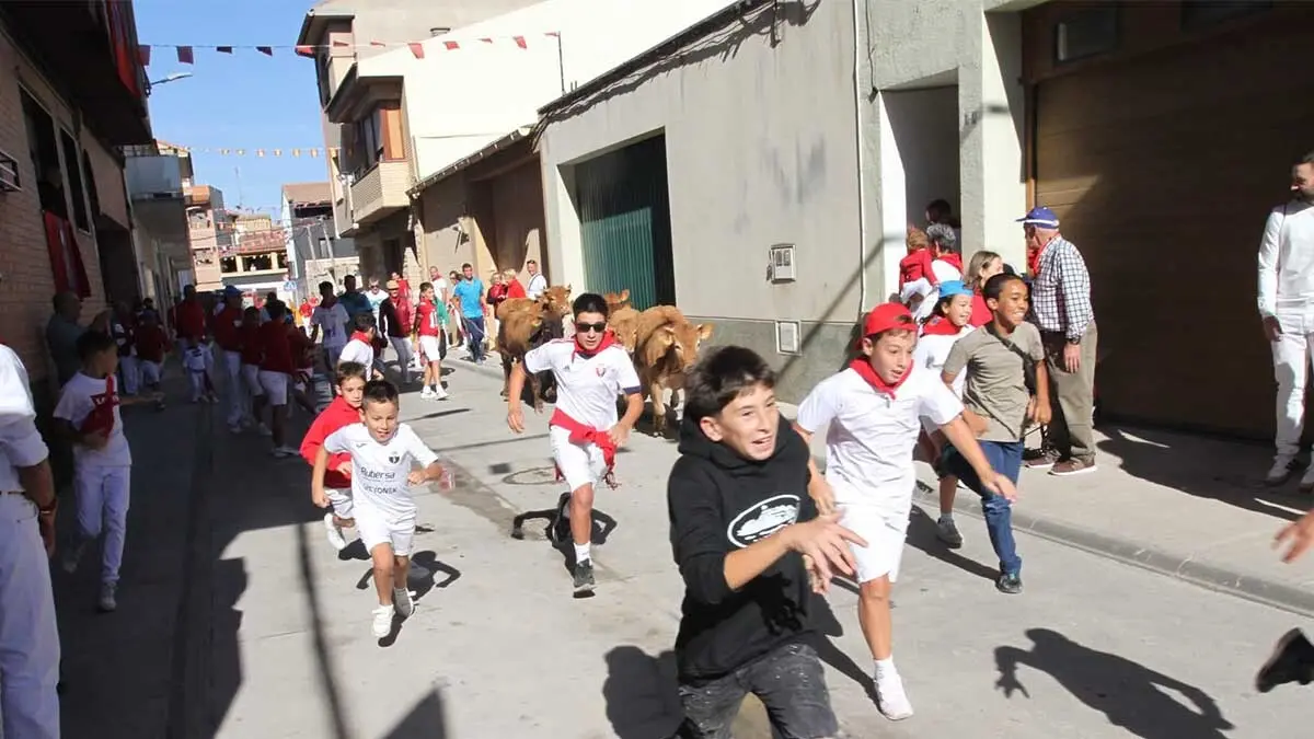 Fotos Fiestas de Cortes 1-10-25 (12)