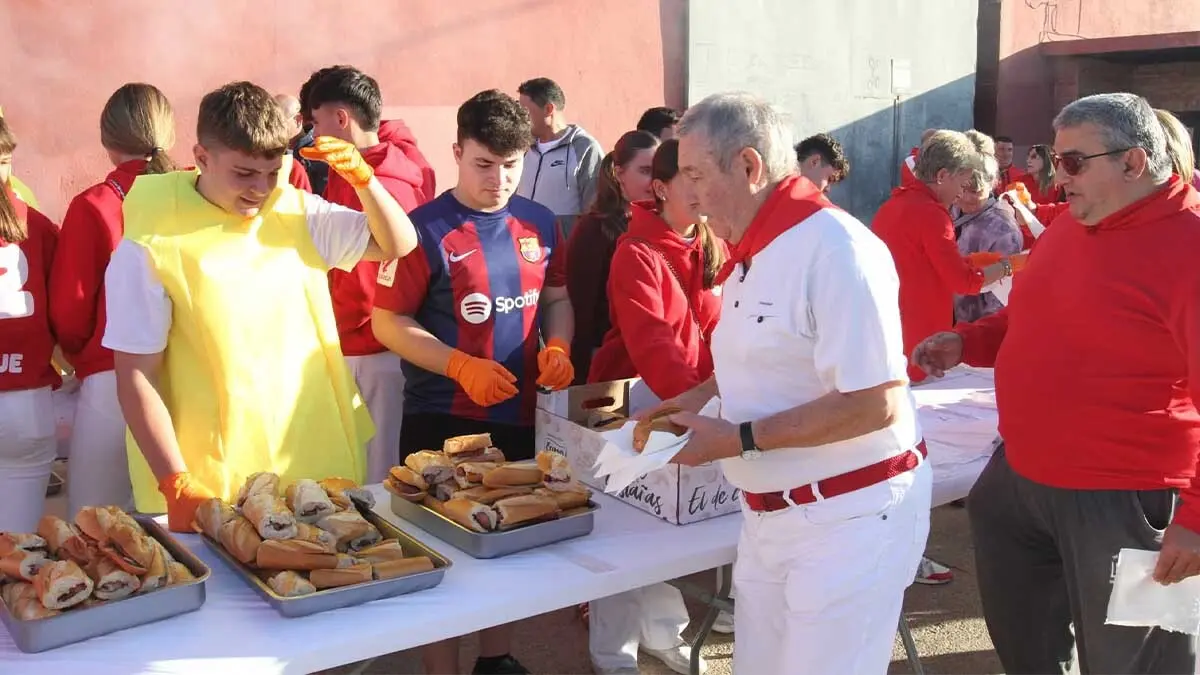 Fotos Fiestas de Cortes 2-10-25 (1)