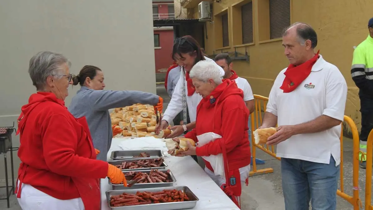 Fotos Fiestas de Cortes 3-10-25 (10)