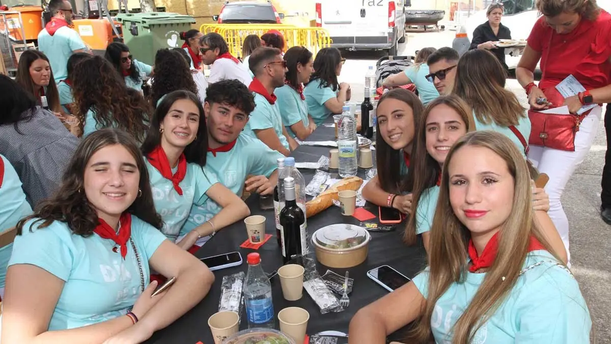 Fotos Fiestas de Cortes 3-10-25 (20)