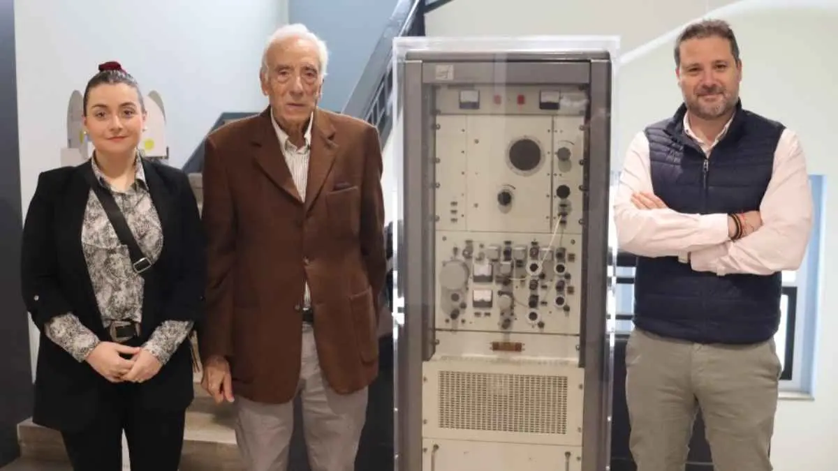 Serafín Ramírez junto a Laura Casanova y Alejandro Toquero