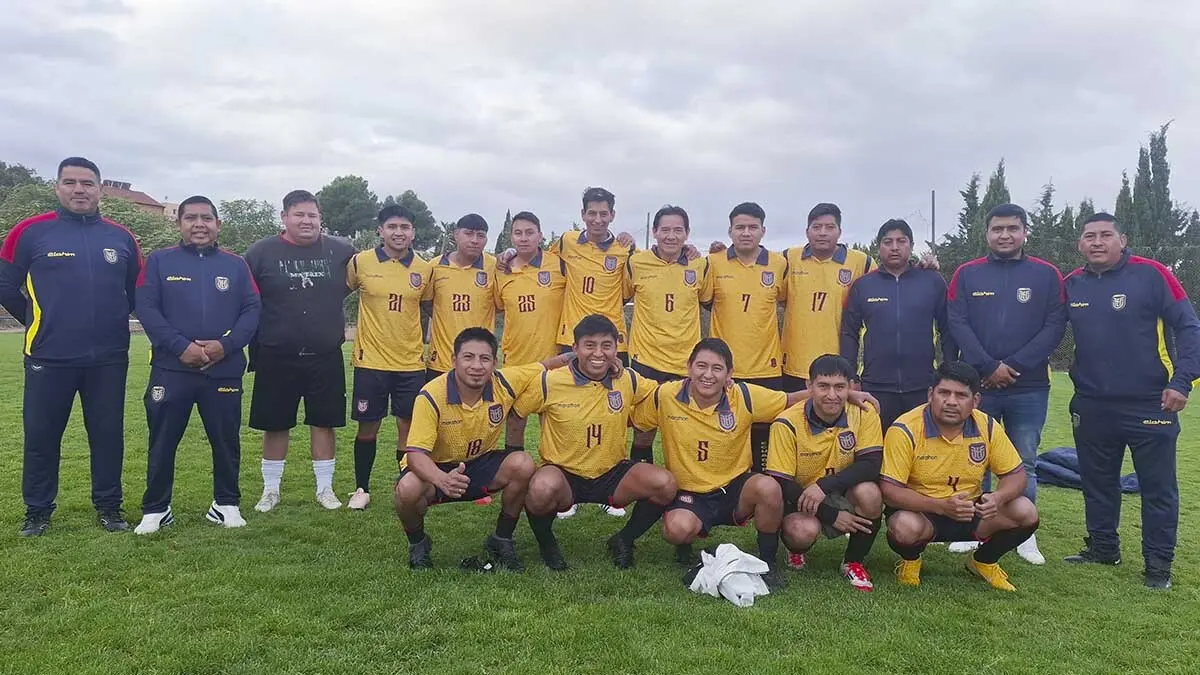 Conjunto de Ecuador F.C. Trofeo de la Amistad. Foto Esteban Baigorri