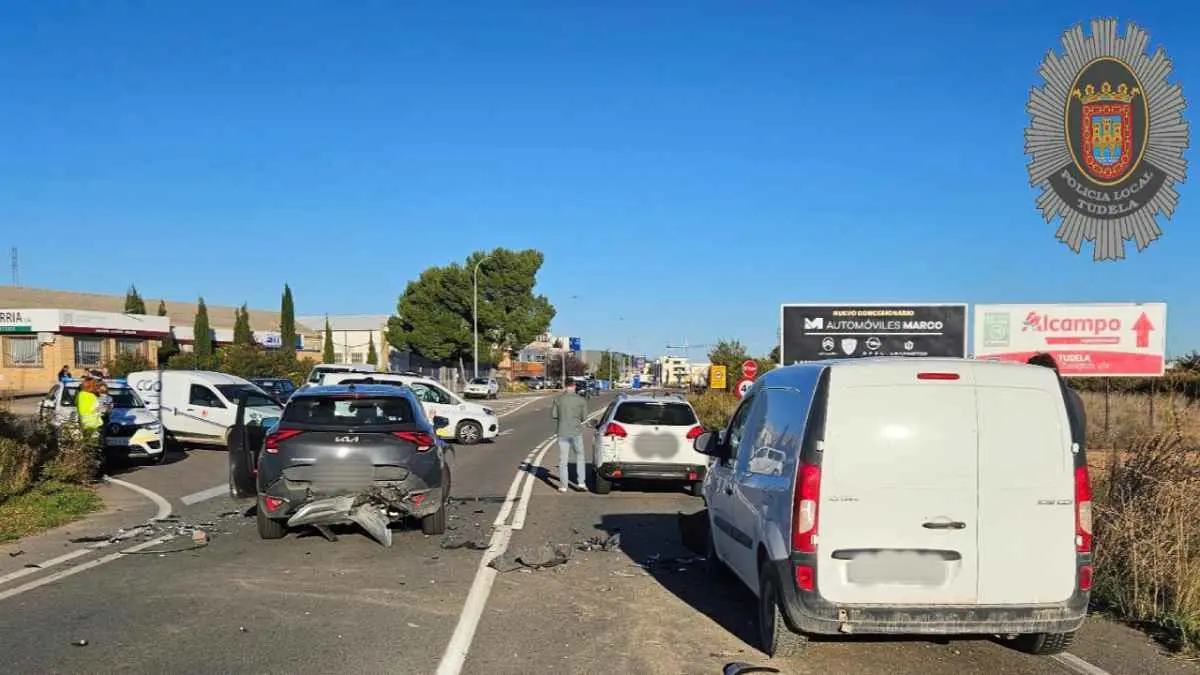 Accidente múltiple en Tudela. Foto Policía Local