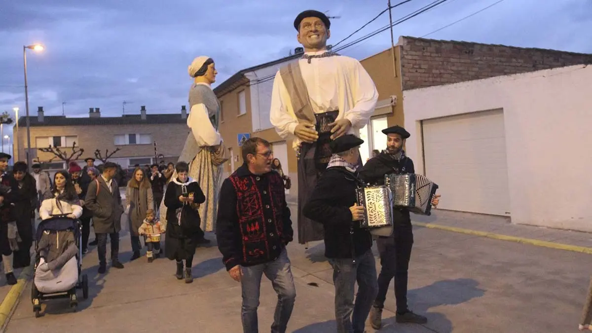 Olentzero en Bu&ntilde;uel 2025 (10)