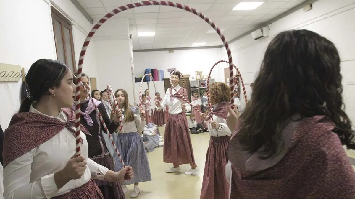 Danzas Yona. Cortes (9)