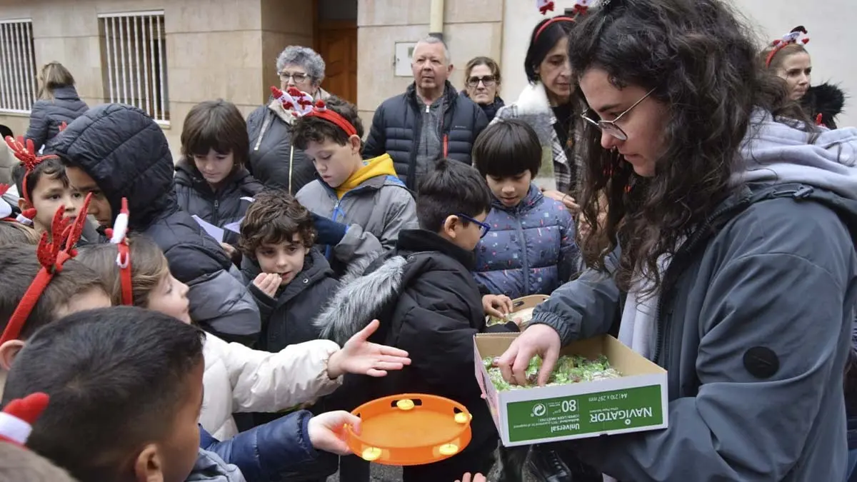 Visita del Olentzero a Cabanillas 2025 (5)