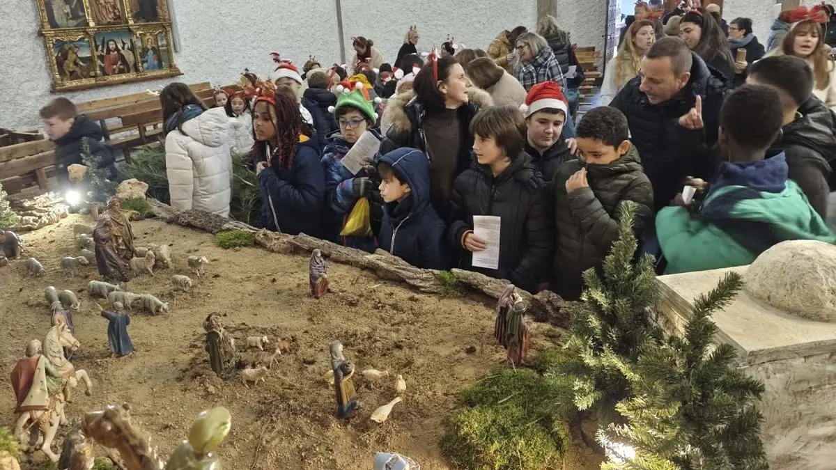 Visita del Olentzero a Cabanillas 2025 (7)