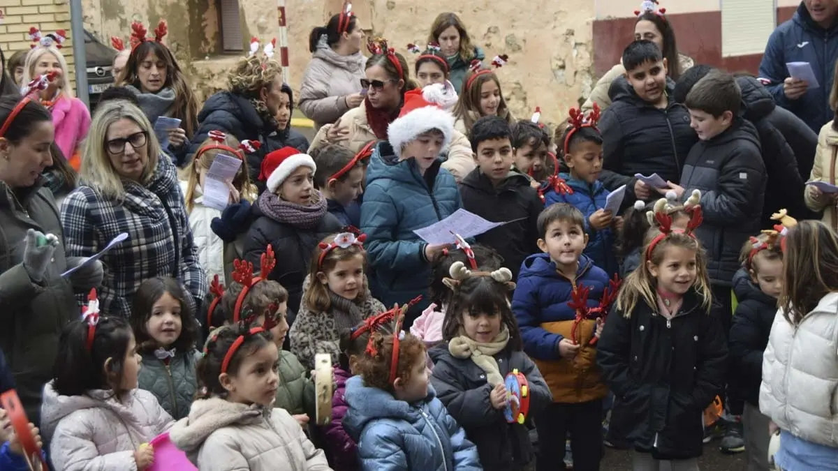 Visita del Olentzero a Cabanillas 2025 (11)