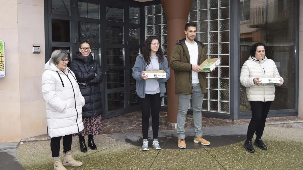 Visita del Olentzero a Cabanillas 2025 (12)