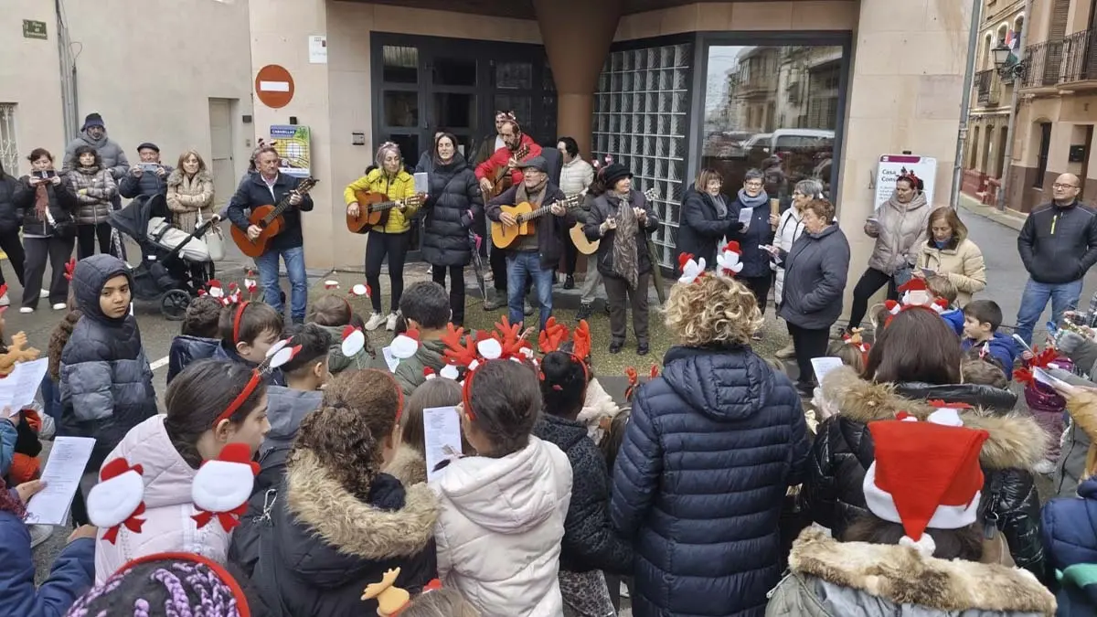 Visita del Olentzero a Cabanillas 2025 (14)