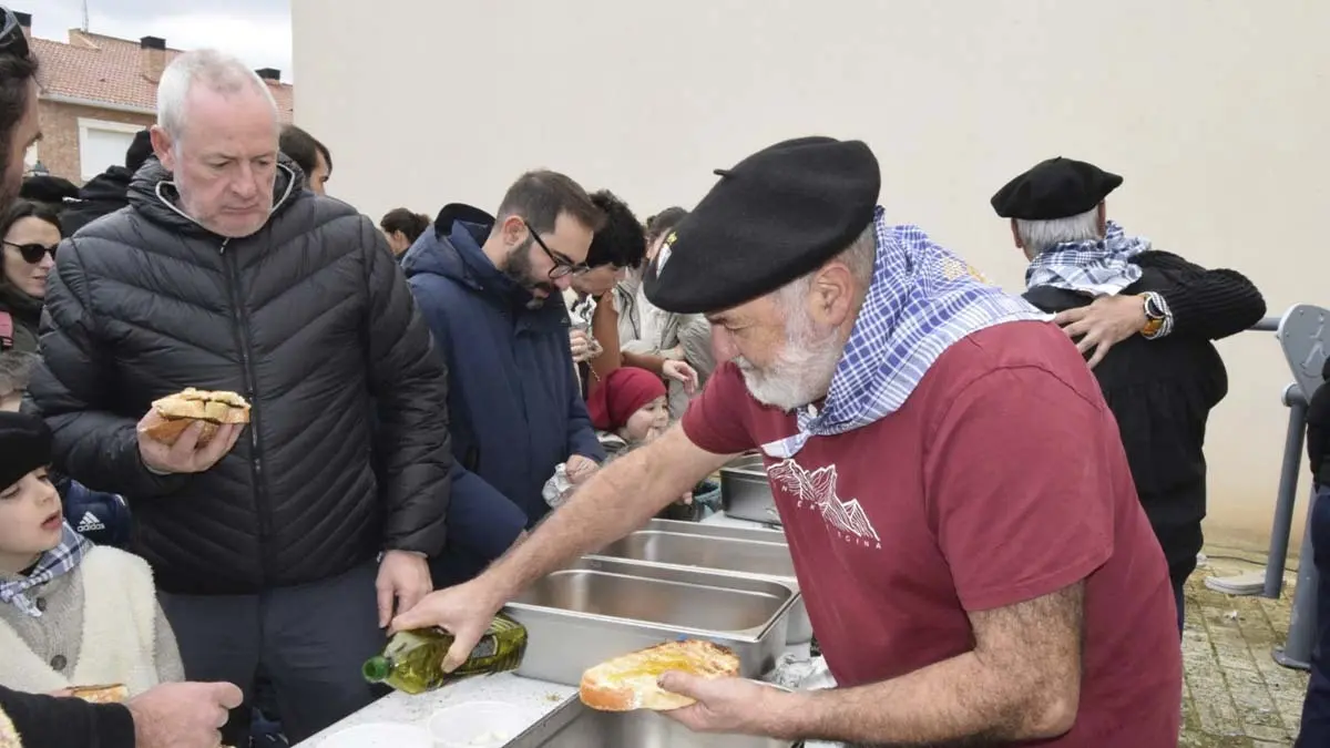 Visita del Olentzero a Cabanillas 2025 (20)