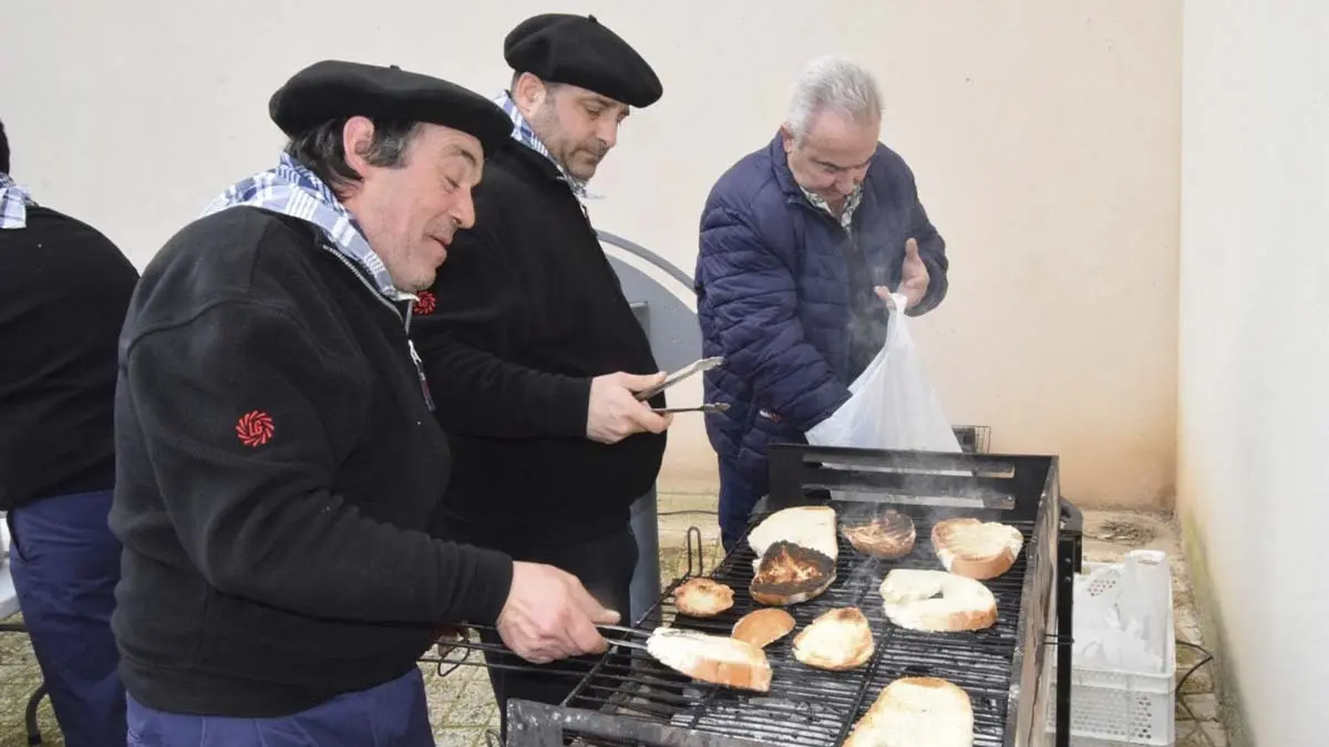 Visita del Olentzero a Cabanillas 2025 (21)