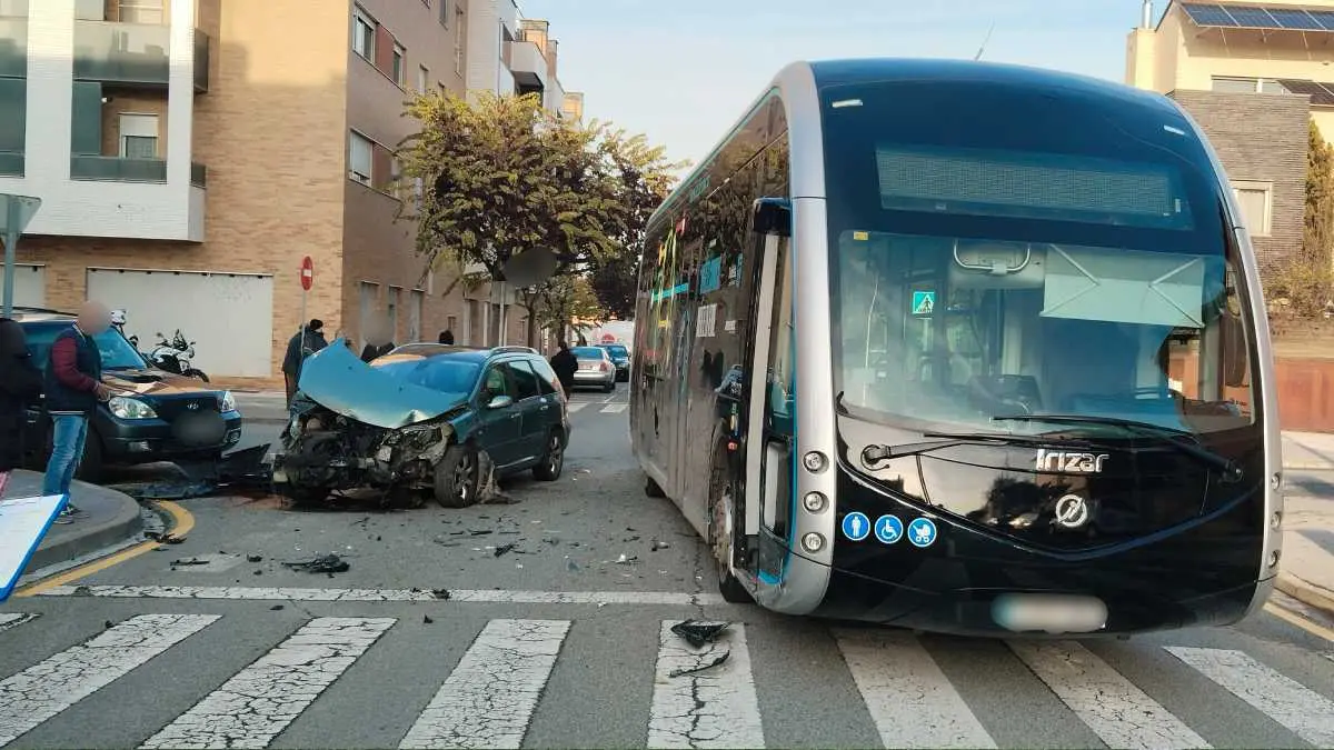 Accidente Bail&iacute;o con R&iacute;o de la Cuesta. foto Polic&iacute;a Local de Tudela