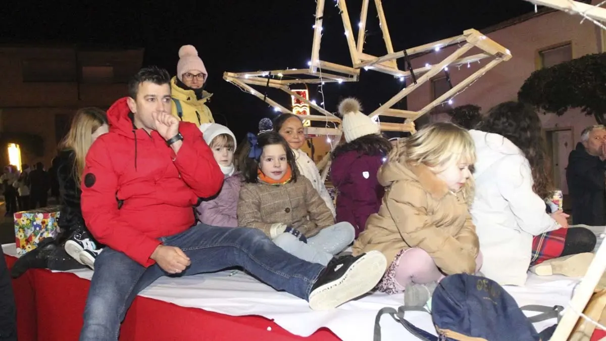 Reyes Magos 2026 en Fontellas (8)