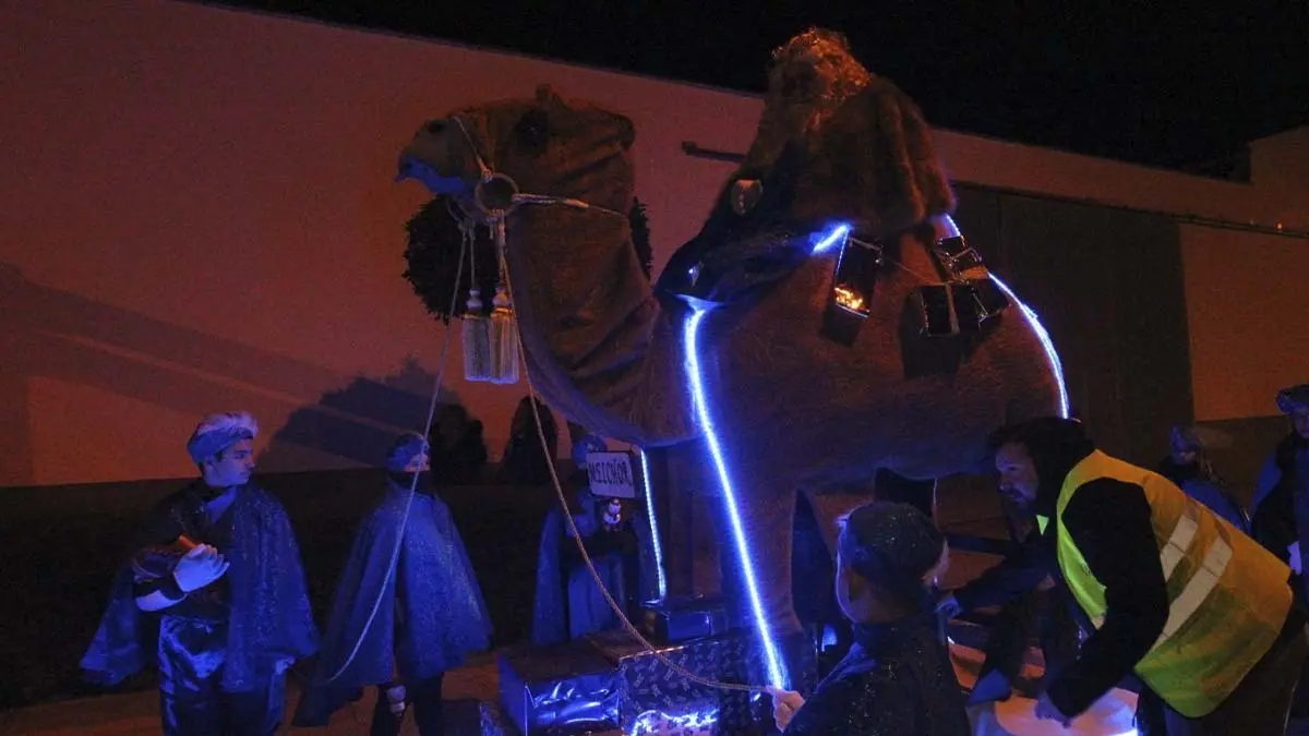 Reyes Magos 2026 en Bu&ntilde;uel (1)