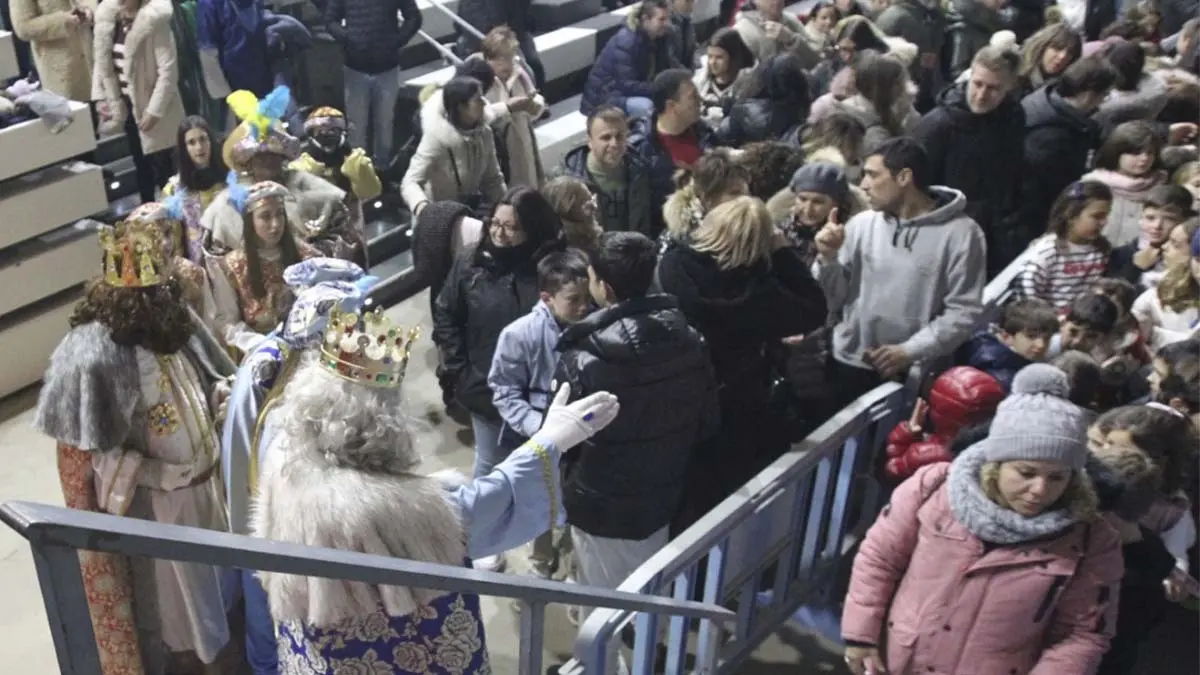 Reyes Magos 2026 en Cortes (17)