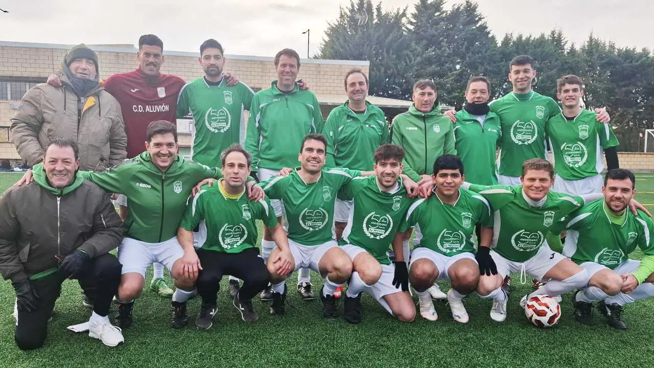 Conjunto de Impotusa-Pe&ntilde;a La Jota Trofeo Amistad. foto Esteban Baigorri