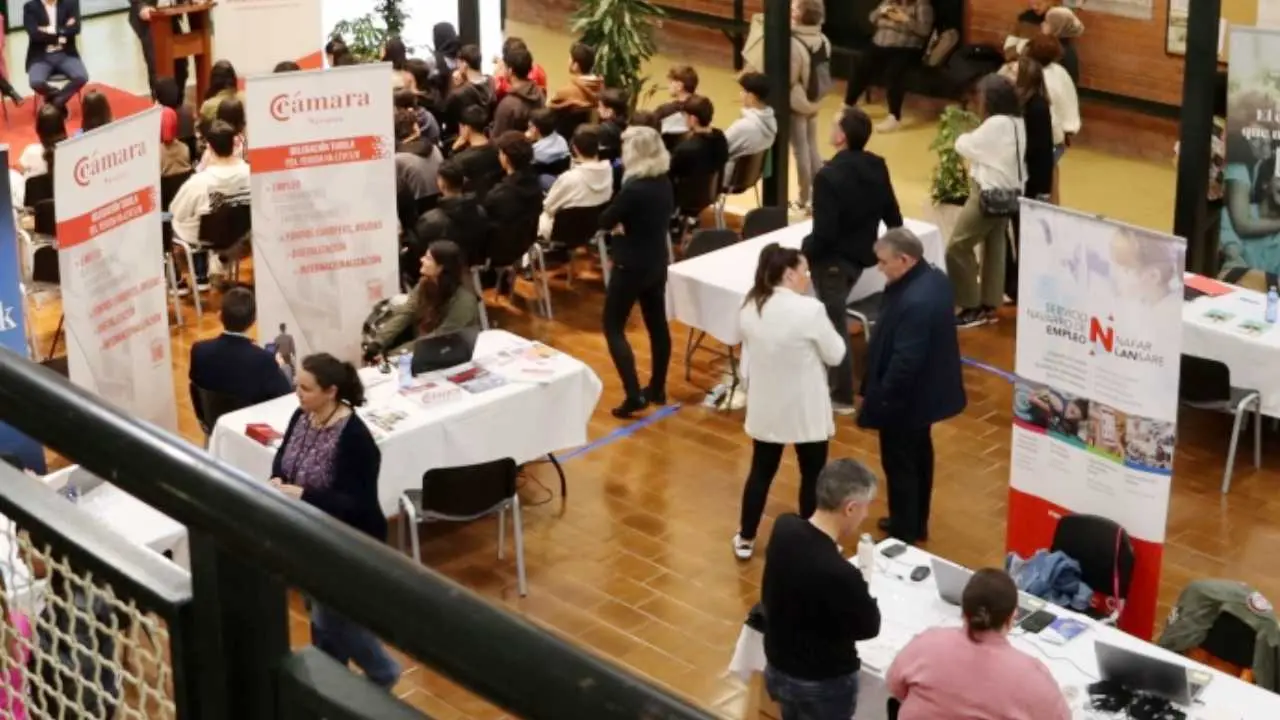 Renovado el convenio con C&aacute;mara Navarra