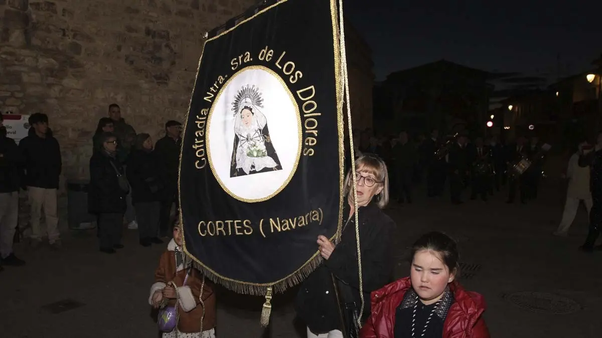 Procesi&oacute;n del Santo Entierro 2026 en Cortes (17)