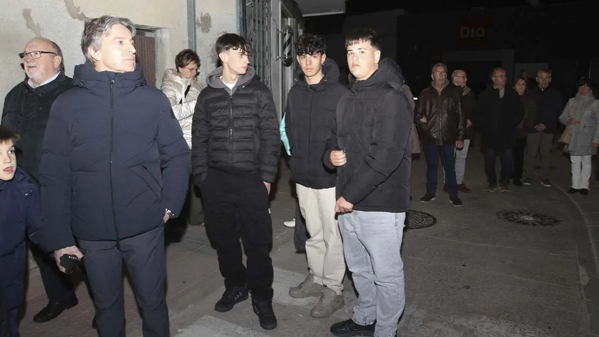 Procesi&oacute;n del Santo Entierro 2026 en Cortes (22)