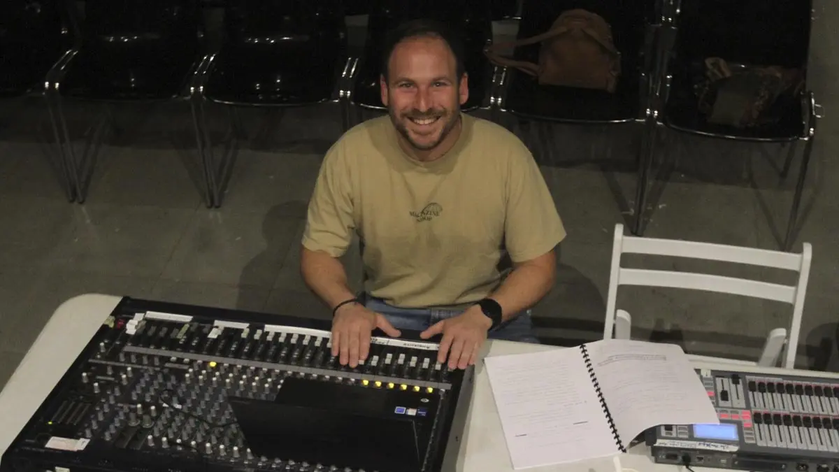 grupo de Teatro la Albarca de Cabanillas. Obra. Con la vida del otro (35)