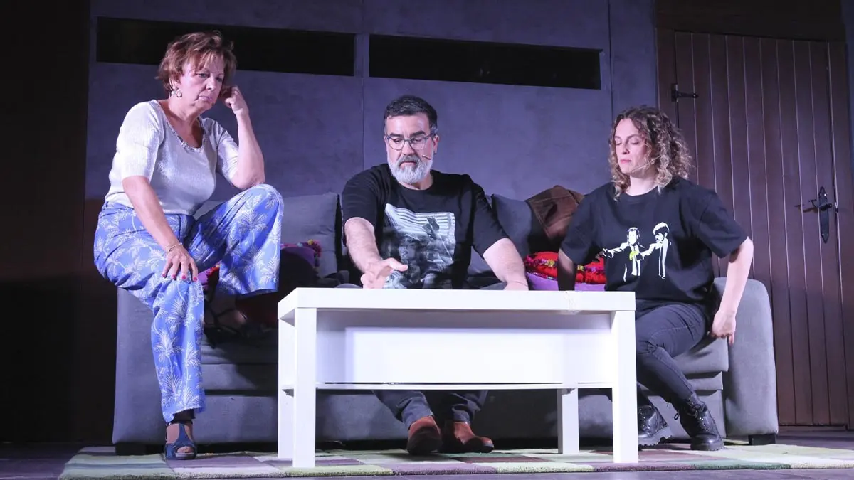 Grupo de Teatro Luz de Candilejas de Cortes. Obra. Fuga. 2026 (21)