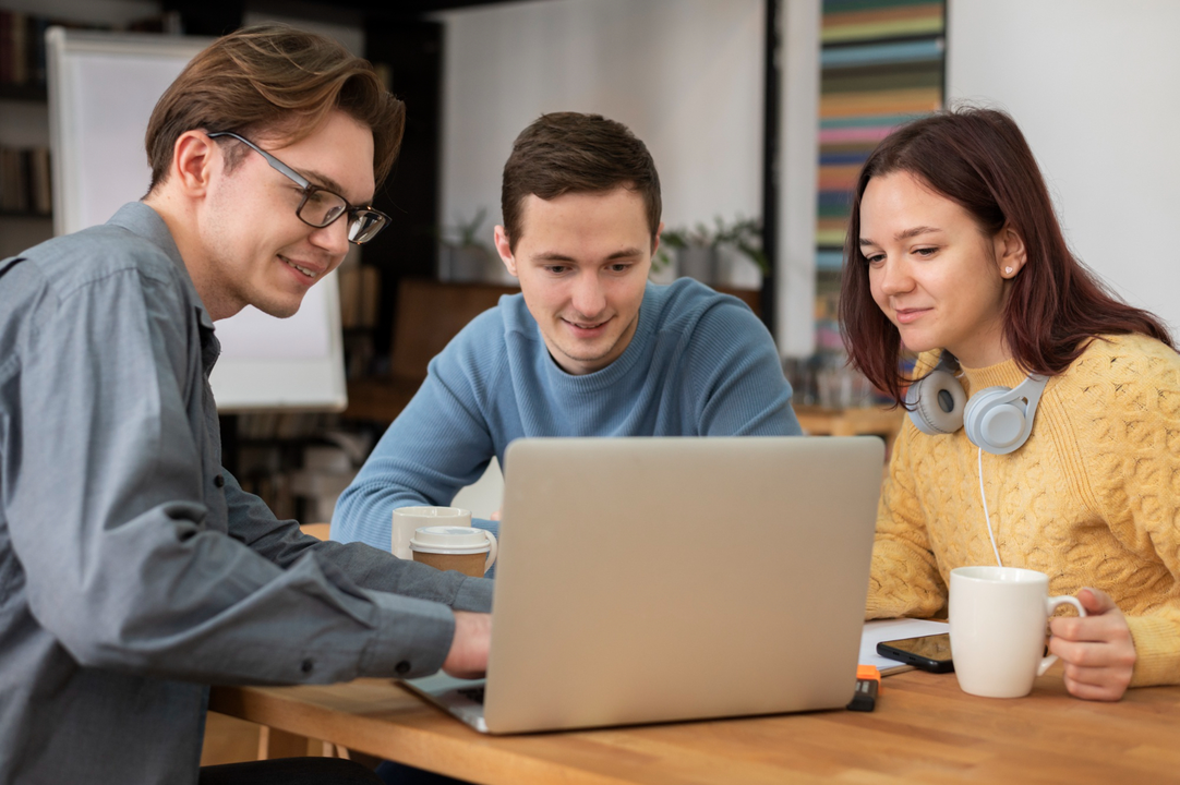 Cursos para mejorar la empleabilidad: por qu&eacute; cada vez m&aacute;s j&oacute;venes apuestan por esta formaci&oacute;n