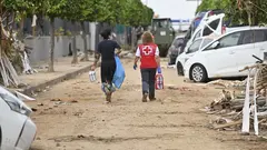Cruz Roja Navarra ayudando en la DANA de Valencia en octubre de 2024