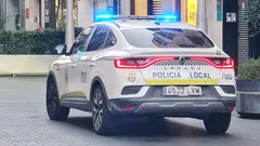 Coche de Policía Local de Tudela en la Calle Gaztambide Carrera