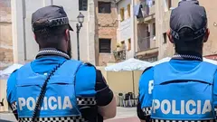 Polic&iacute;a local de Corella en la Plaza Mayor