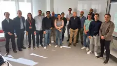 Profesorado y alumnado que est&aacute; realizando la tesis doctoral posa en el campus de la UPNA en Tudela