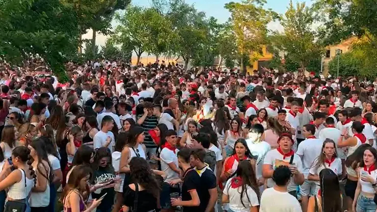 Fiesta Joven DJ en el Parque Padre Baztán durante las Fiestas de Tudela